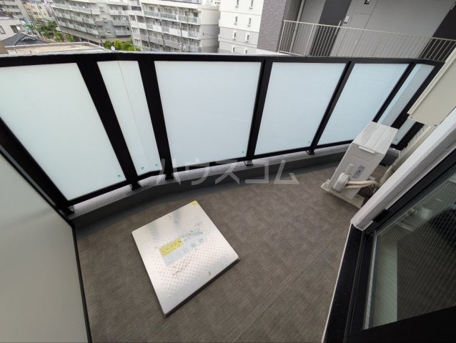 19/30 バルコニー