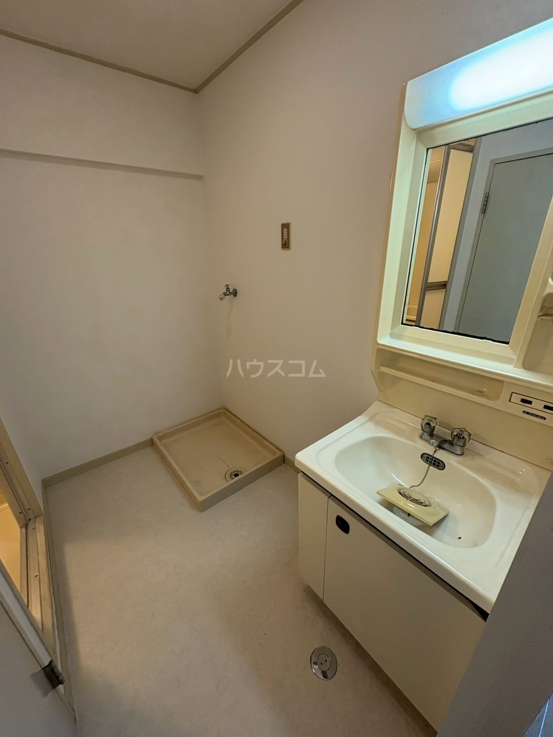 15/28 洗面