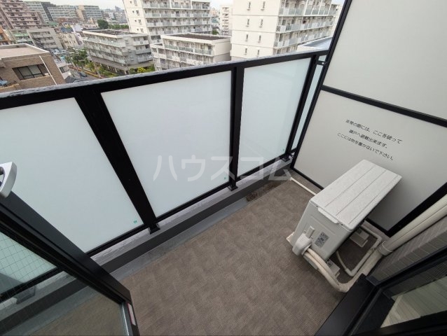 21/30 バルコニー