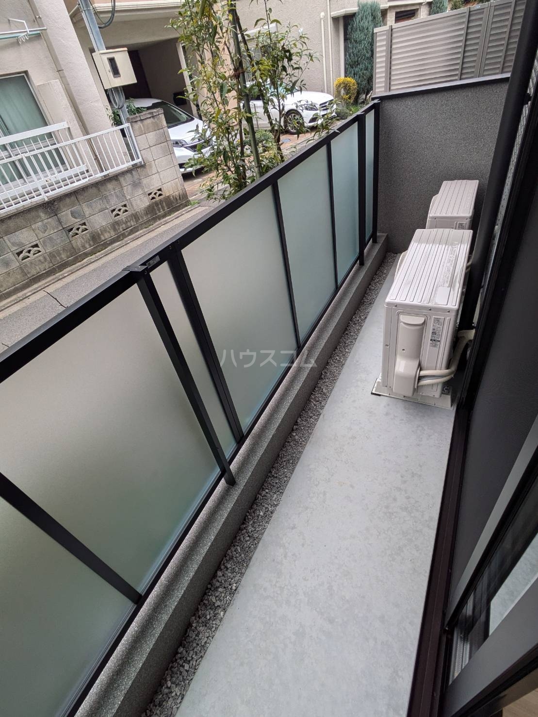 21/30 バルコニー