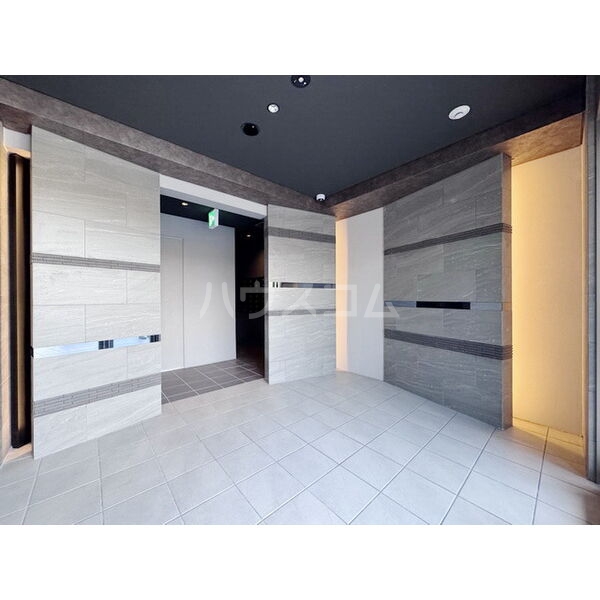 4/8 エントランス