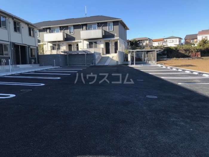 21/27 駐車場
