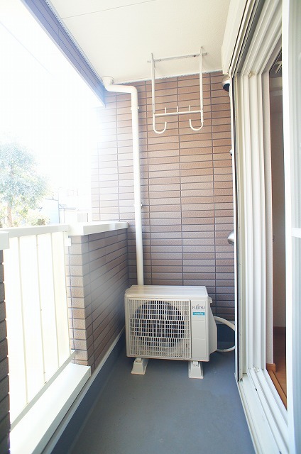 18/27 バルコニー