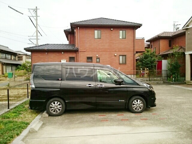 14/22 駐車場