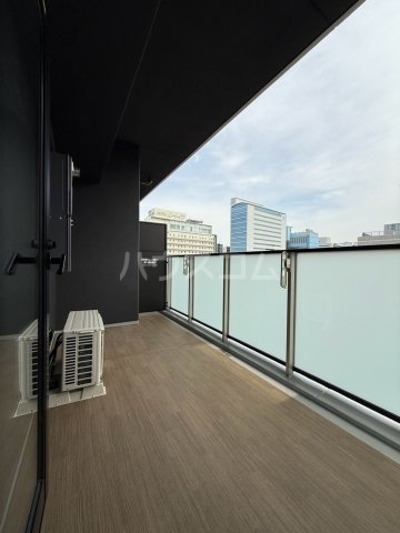 21/30 バルコニー