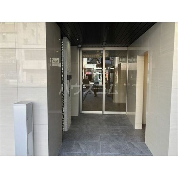 15/24 エントランス