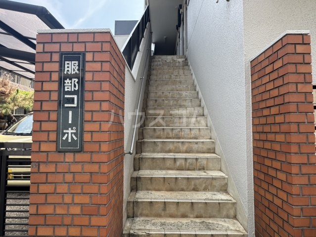 22/24 エントランス