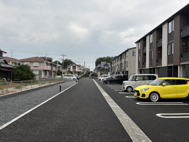 26/30 駐車場