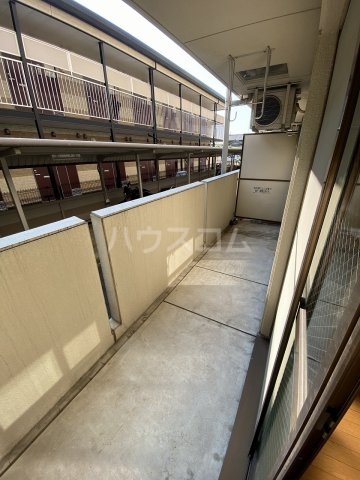 17/30 バルコニー