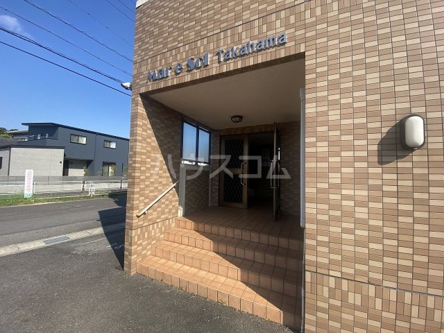 2/5 エントランス