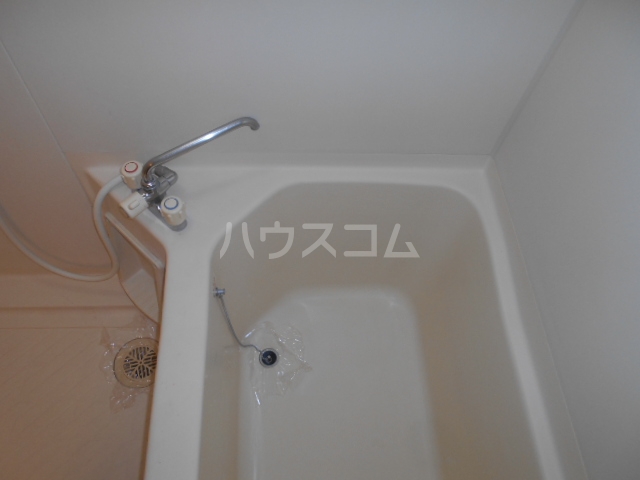 13/21 浴室