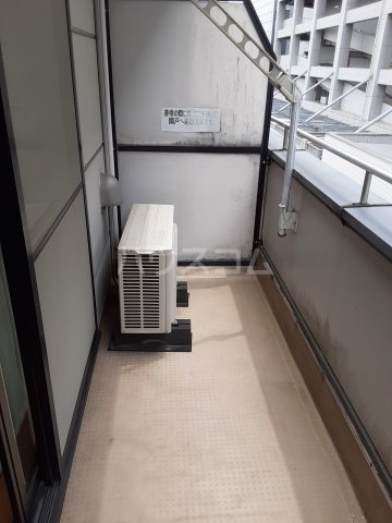 23/30 バルコニー