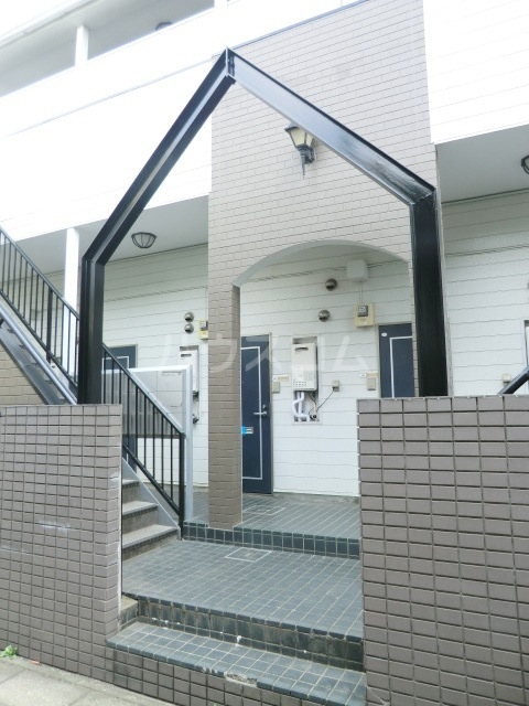 3/10 エントランス