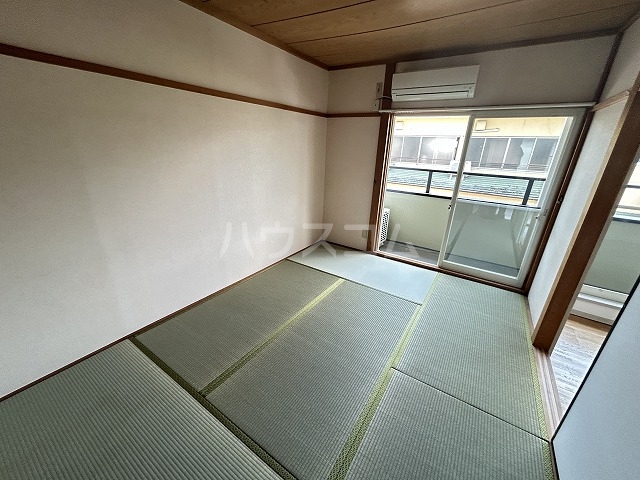 寝室