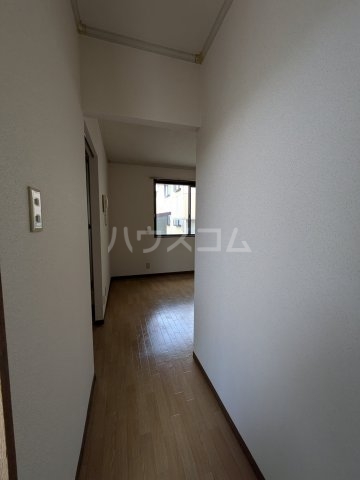 3/5 エントランス