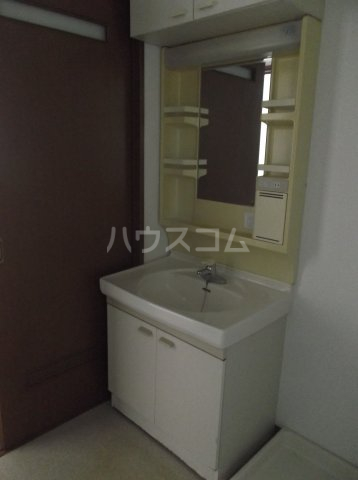 13/19 洗面