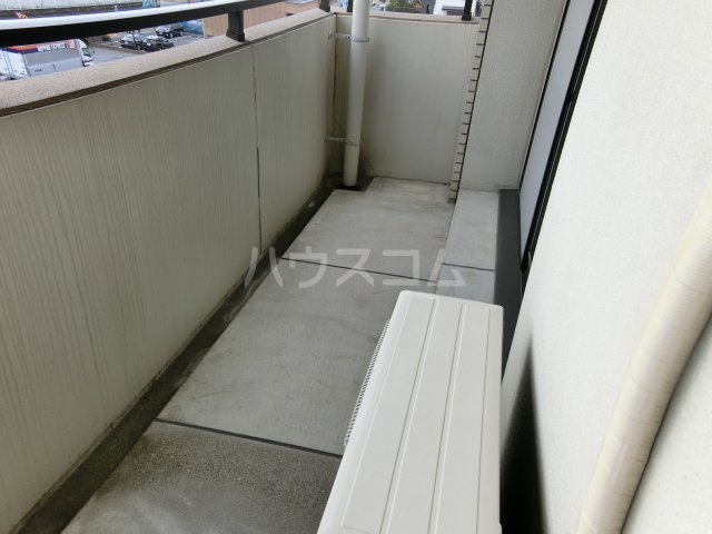 21/30 バルコニー