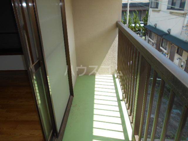 23/30 バルコニー