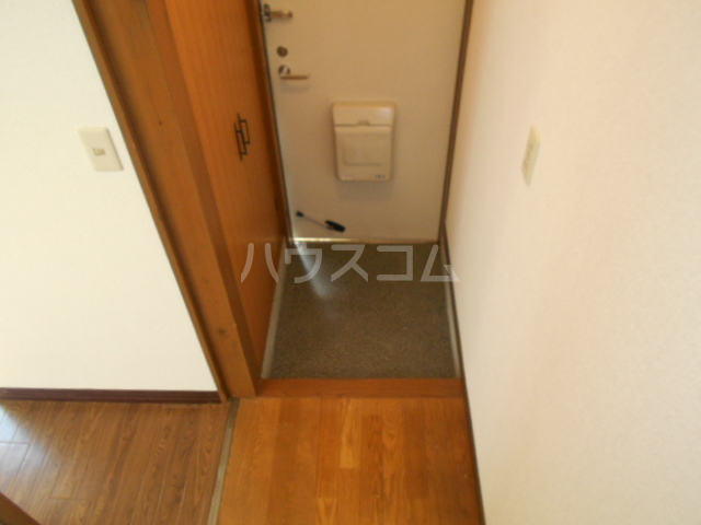 13/30 玄関