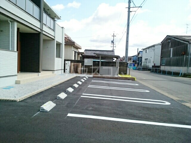 15/25 駐車場