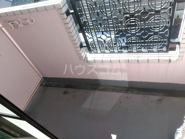 13/22 バルコニー