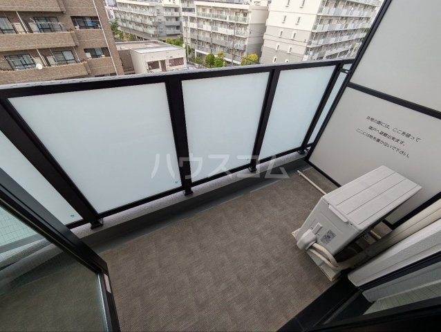 20/30 バルコニー