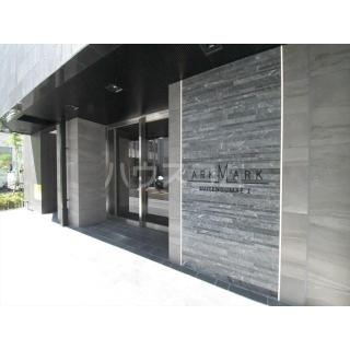 16/19 エントランス