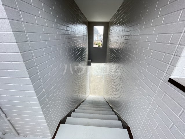 21/24 エントランス