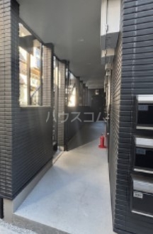 16/22 エントランス