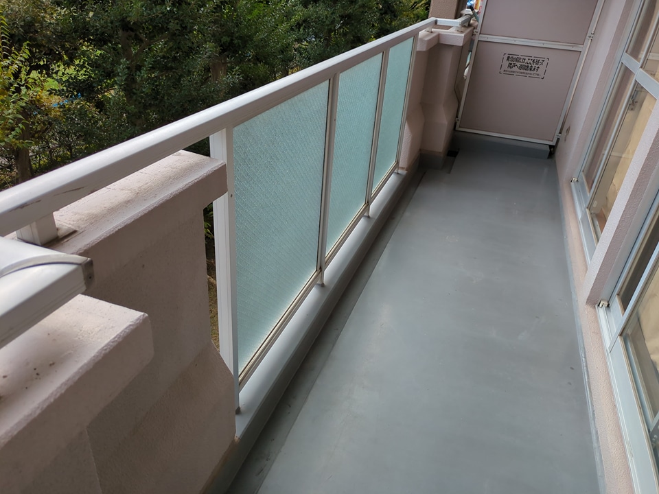 20/30 バルコニー