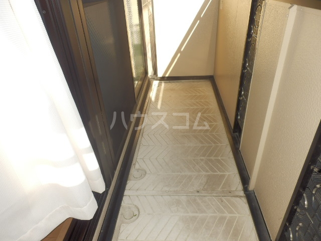 17/28 バルコニー