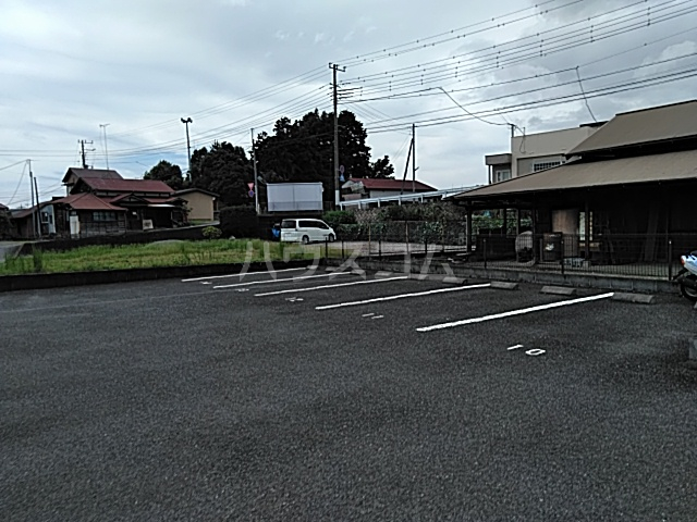 19/20 駐車場