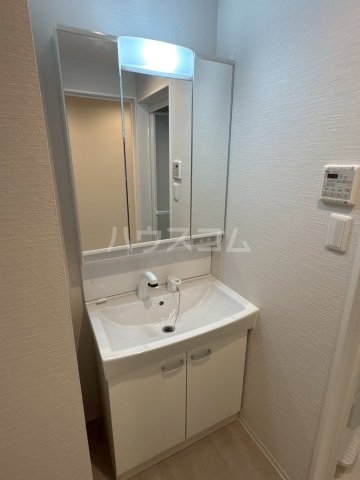18/30 洗面