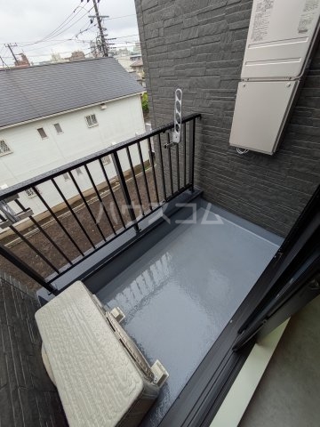 14/27 バルコニー