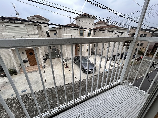 16/22 バルコニー