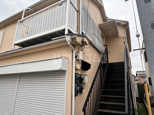 20/22 エントランス