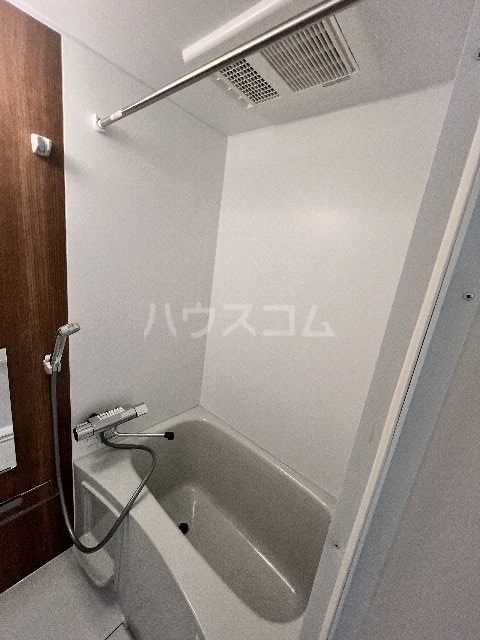 16/30 浴室