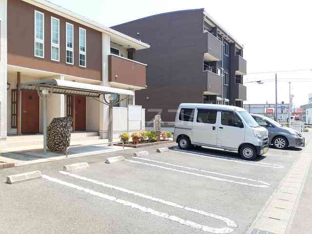 14/24 駐車場