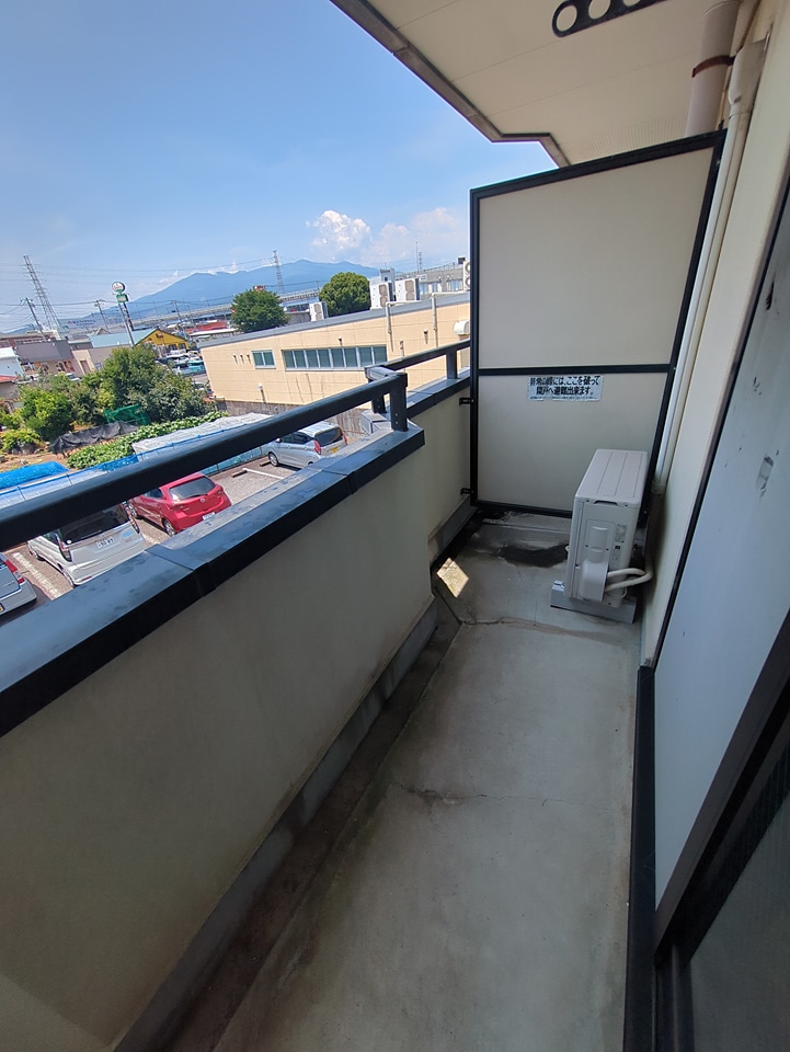 バルコニー