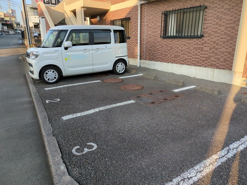 23/24 駐車場