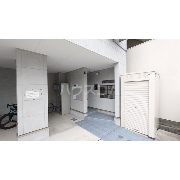 2/11 エントランス