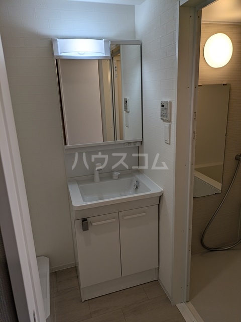 14/30 洗面