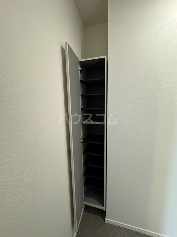 2/5 エントランス