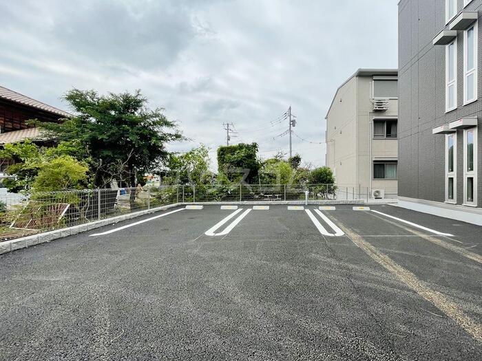 8/16 駐車場