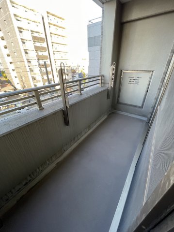 16/29 バルコニー