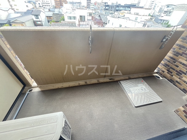 20/30 バルコニー