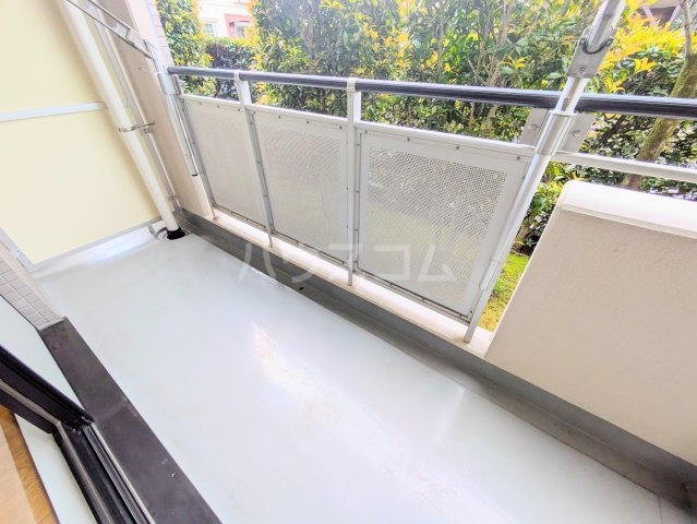 15/27 バルコニー