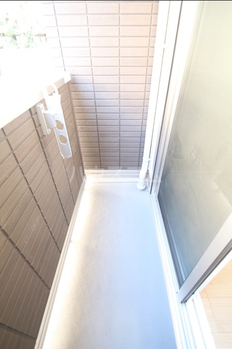 16/22 バルコニー