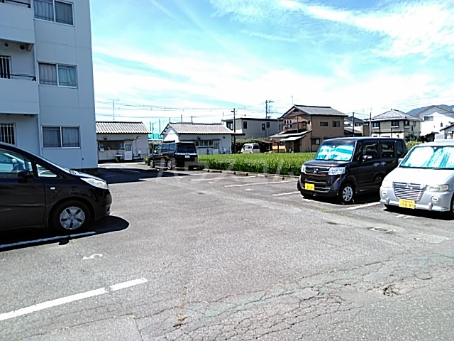 29/30 駐車場
