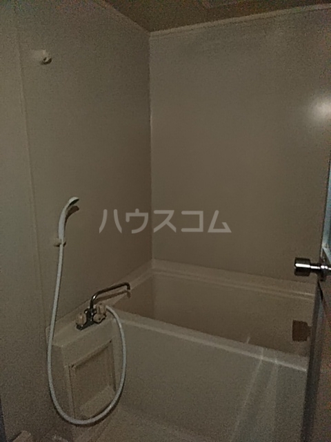 14/30 浴室
